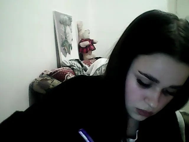 Live sex webcam photo for TomaMur #272490579