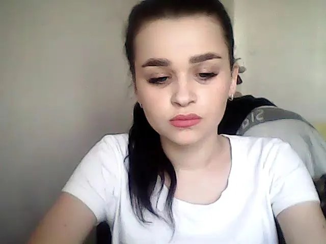 Live sex webcam photo for TomaMur #272498707