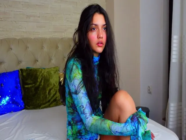 Live sex webcam photo for TrinityBliss #274265850