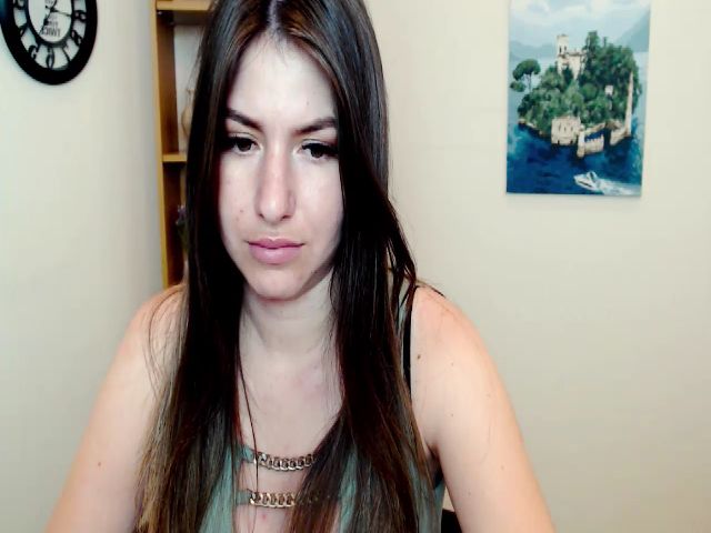 Live sex webcam photo for Trinny_Love #273802332