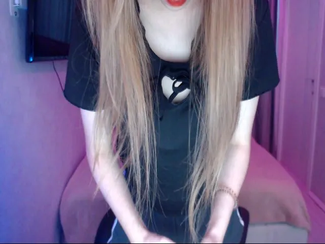 Live sex webcam photo for TriplePrinces #272157968