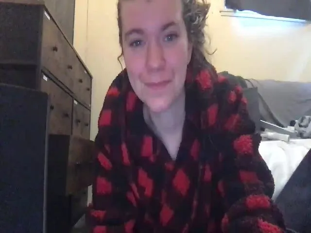 Live sex webcam photo for Trixiegirl3 #272331182