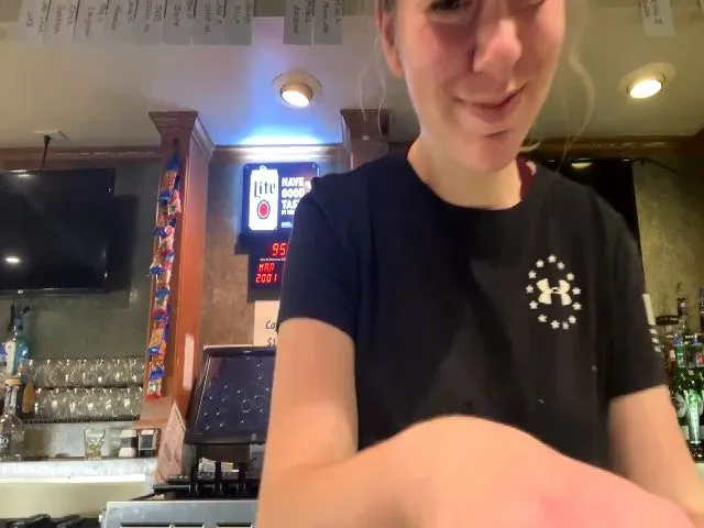 Live sex webcam photo for Trixiegirl3 #272797421
