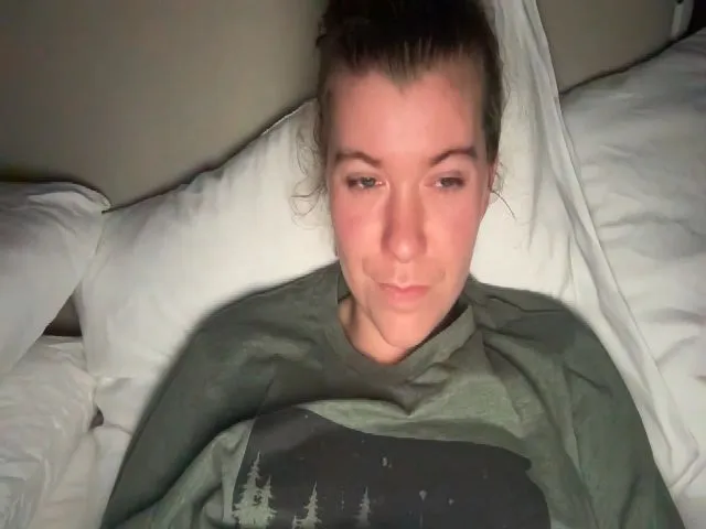 Live sex webcam photo for Trixiegirl3 #273342747
