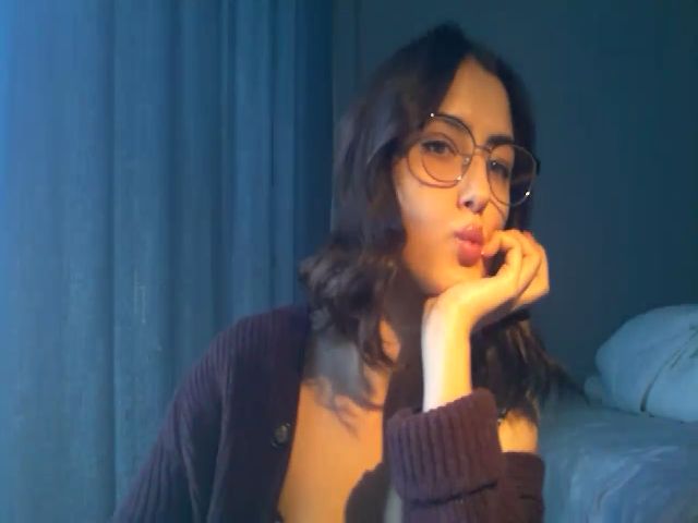 Live sex webcam photo for Tsudoku #272041083