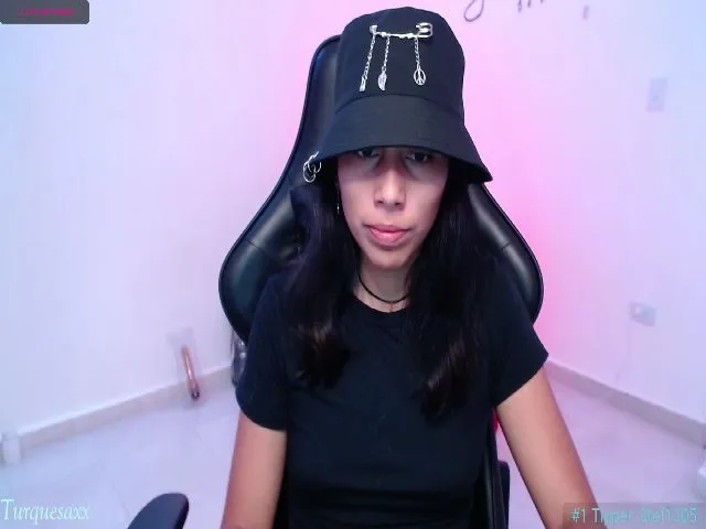Live sex webcam photo for Turquesaxx #272221692