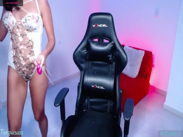 Live sex webcam photo for Turquesaxx #272246356