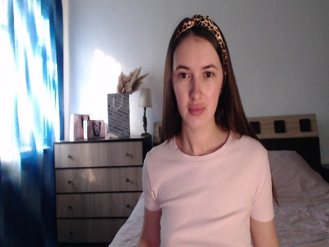 Live sex webcam photo for Tutti_Frutt1 #273917355