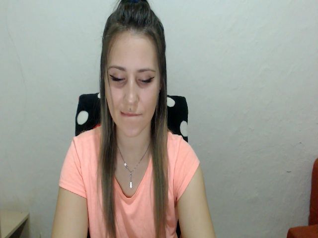 Live sex webcam photo for Tweetyboom #272506733