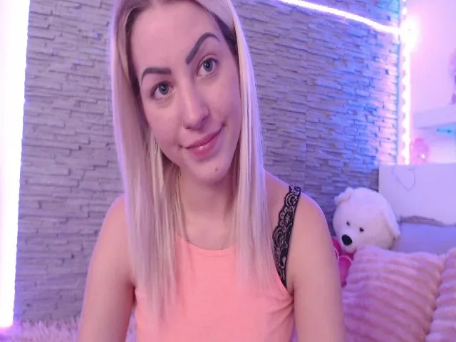 Live sex webcam photo for Twrrrk_cat #274410844