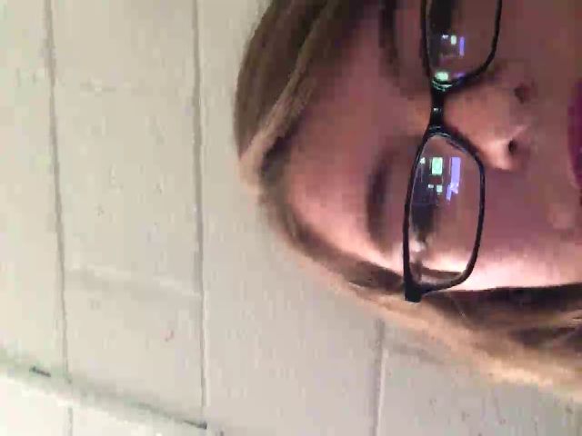 Live sex webcam photo for TxBabyGurl #271855926