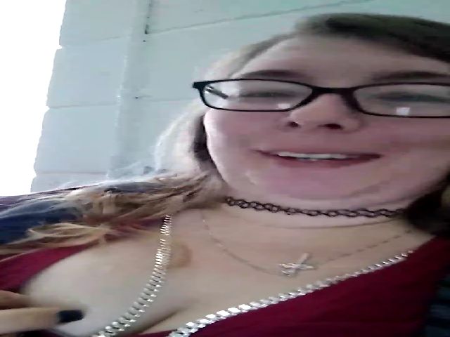 Live sex webcam photo for TxBabyGurl #271873731