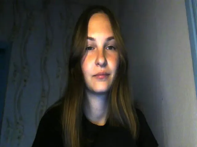 Live sex webcam photo for U_likeme #273453440