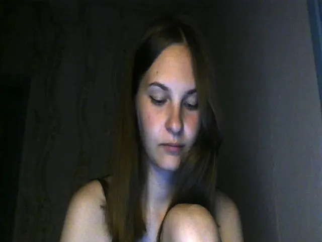 Live sex webcam photo for U_likeme #273477395