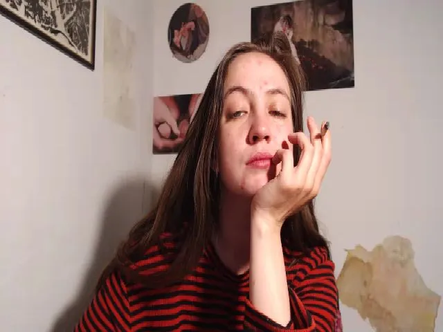 Live sex webcam photo for Umi__ #273570780