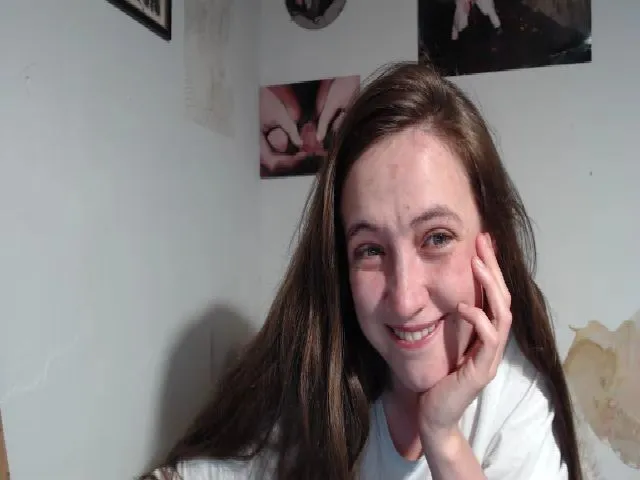 Live sex webcam photo for Umi__ #273682649