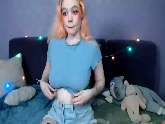 Live sex webcam photo for Unicorntears_ #272275929