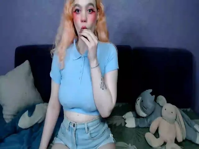 Live sex webcam photo for Unicorntears_ #272783708