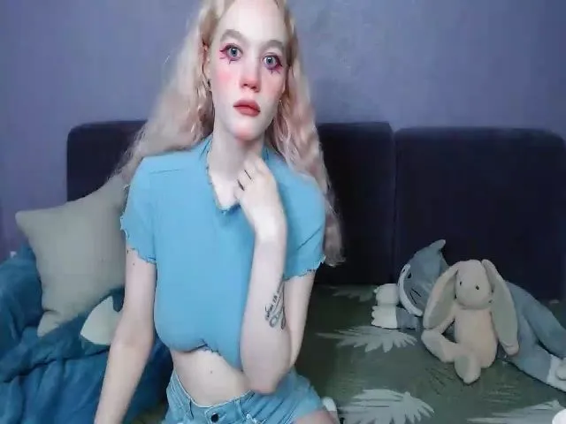 Live sex webcam photo for Unicorntears_ #274285666