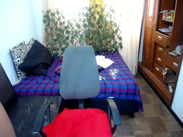 Live sex webcam photo for Vailot_cute #273026830