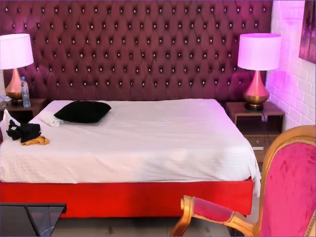 Live sex webcam photo for ValeeryaSmith #272179926