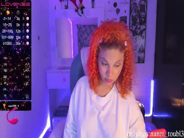 Live sex webcam photo for Valentina_5_ #273228356