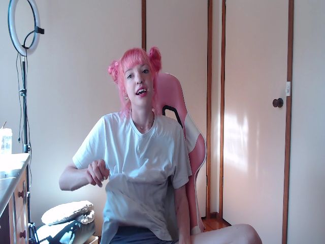 Live sex webcam photo for ValentineMae #271863129