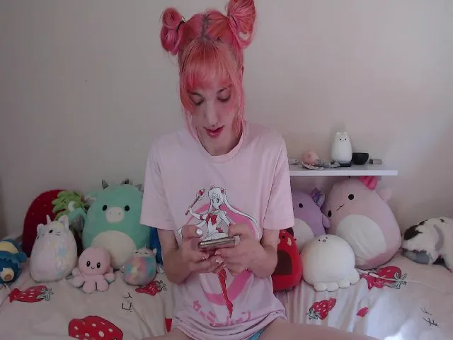 Live sex webcam photo for ValentineMae #271941516