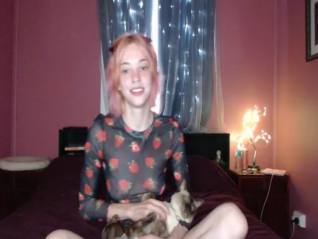 Live sex webcam photo for ValentineMae #272157592