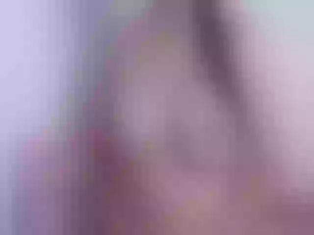 Live sex webcam photo for Valeria_Cole1 #272352897