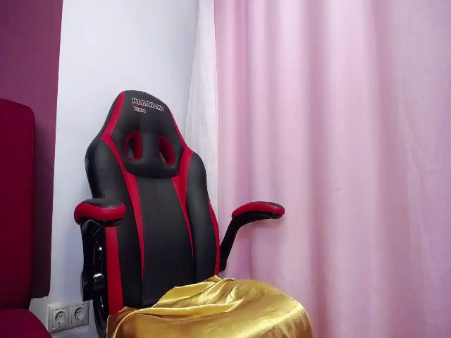 Live sex webcam photo for Valeriye_Kay #272031732