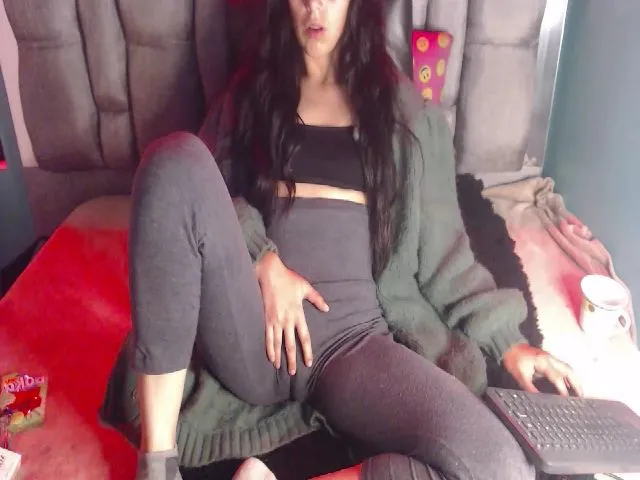 Live sex webcam photo for Valery_butock #272419016