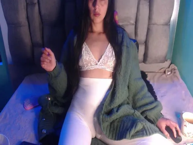 Live sex webcam photo for Valery_butock #272429202