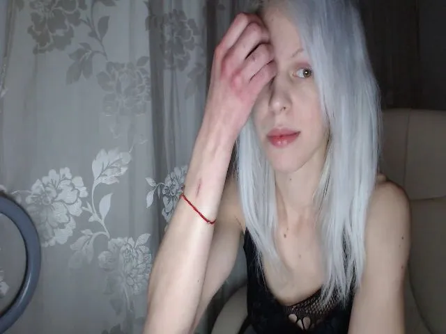 Live sex webcam photo for ValkyriaWild #272860207