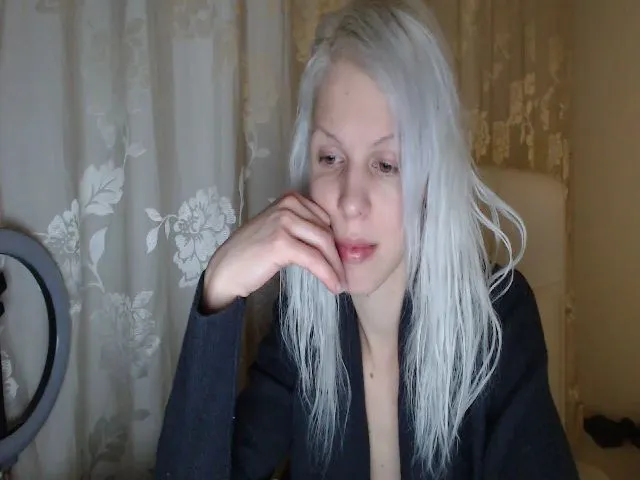 Live sex webcam photo for ValkyriaWild #272986422