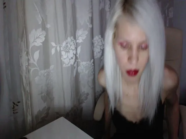 Live sex webcam photo for ValkyriaWild #273157553