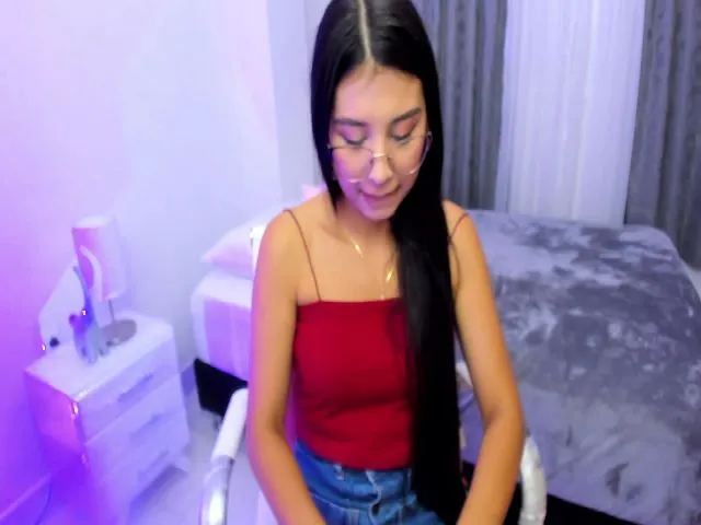 Live sex webcam photo for Vane18x #273971459