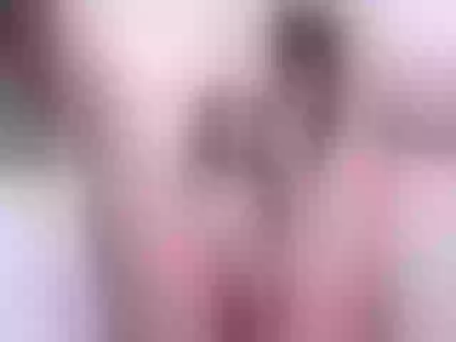 Live sex webcam photo for VanesaGF #271885068