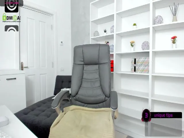 Live sex webcam photo for VanessaCroft #272249033