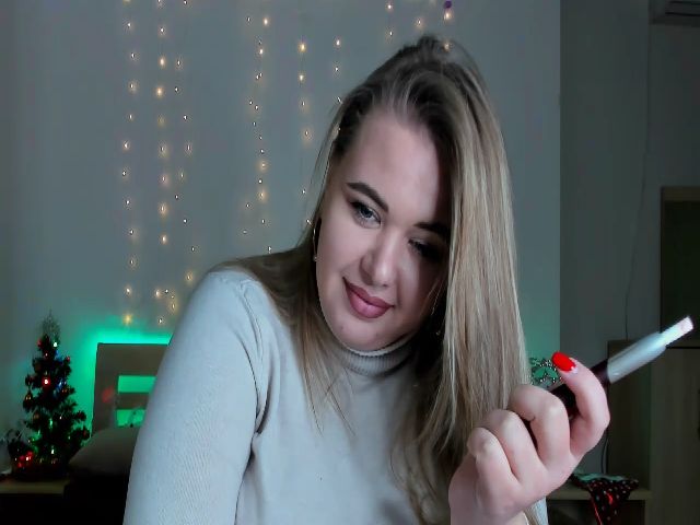 Live sex webcam photo for Varvar_ra #271749566