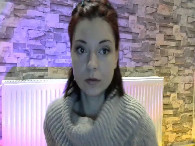 Live sex webcam photo for Velicious7 #272117907