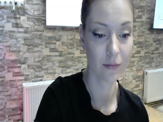 Live sex webcam photo for Velicious7 #272636247