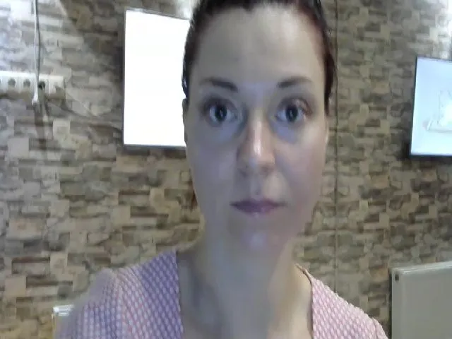 Live sex webcam photo for Velicious7 #272675541