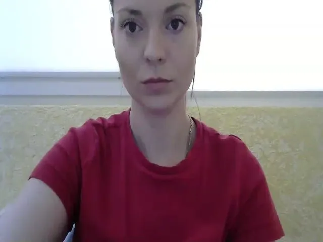 Live sex webcam photo for Velicious7 #273115872