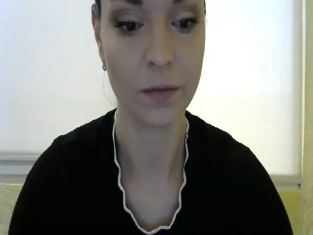 Live sex webcam photo for Velicious7 #273414266