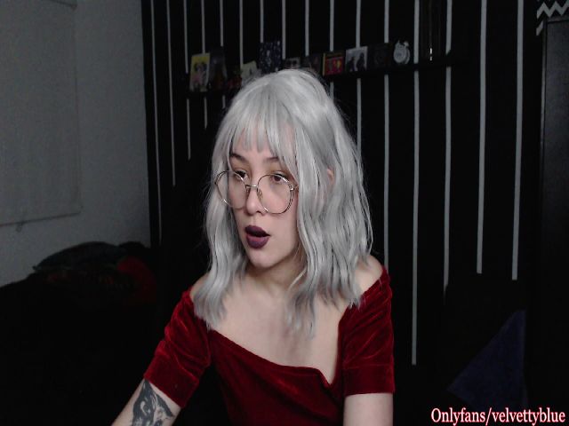 Live sex webcam photo for VelvetyBlue #271961953