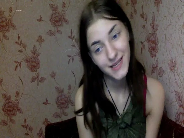 Live sex webcam photo for VenirDast20 #272899077