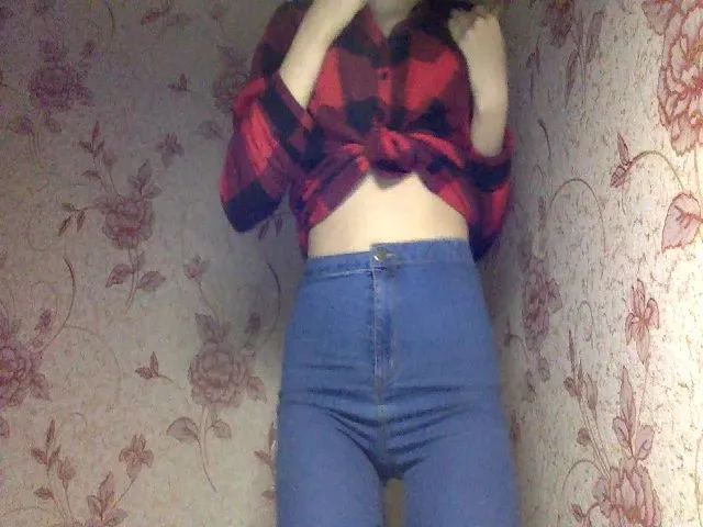 Live sex webcam photo for VenirDast20 #272970122