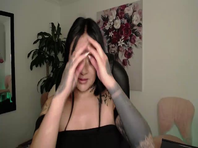 Live sex webcam photo for Vero_silva #273187764