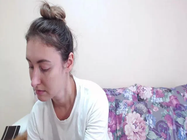 Live sex webcam photo for Veronica_4u #272753723